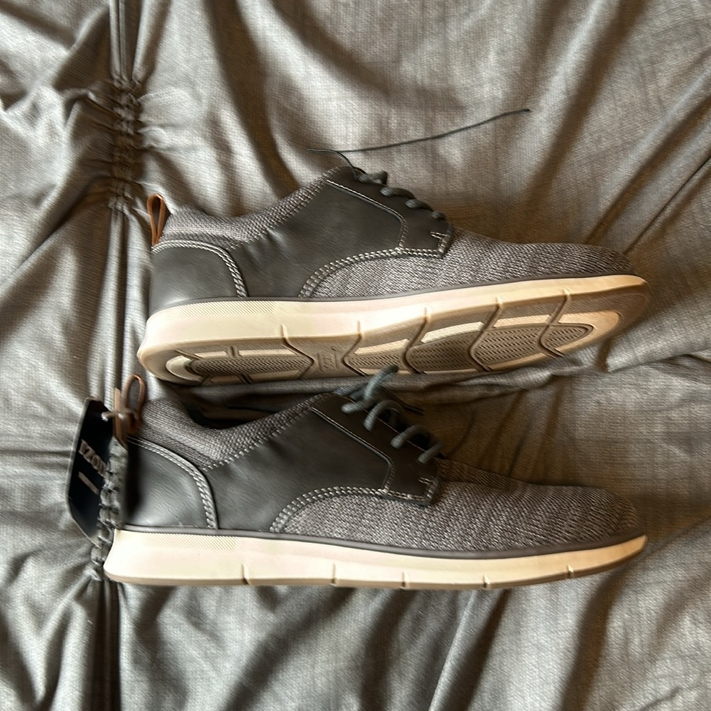 IZOD Shoes Mens Sz 8 Gray Kyler Lace Up Memory Foam Casual Comfort NWOB - Picture 5 of 5